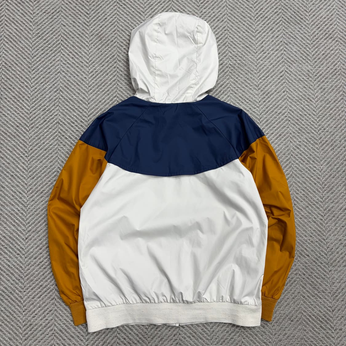 나이키 배색 로고 바람막이 v1605  상품이미지2