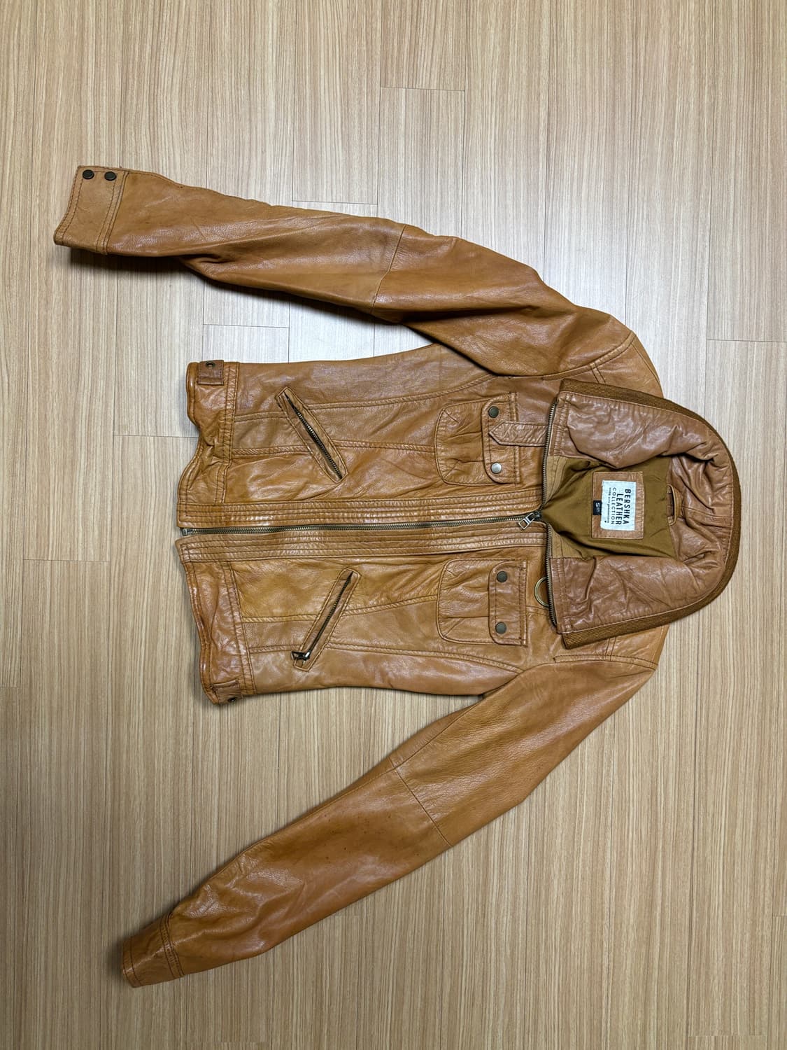 카멜 y2k 하이넥 레더자켓 상품이미지4