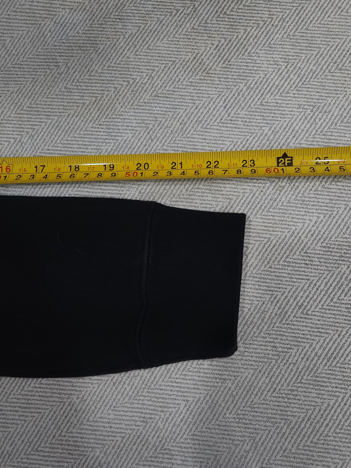 유니클로 UT x 카우스 콜라보 맨투맨 남녀공용 95사이즈 상품이미지8