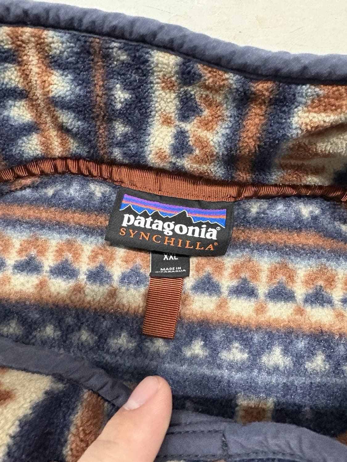10s 파타고니아 신칠라 스냅-T 페어아일 네이비/브라운 니카라과 상품이미지3