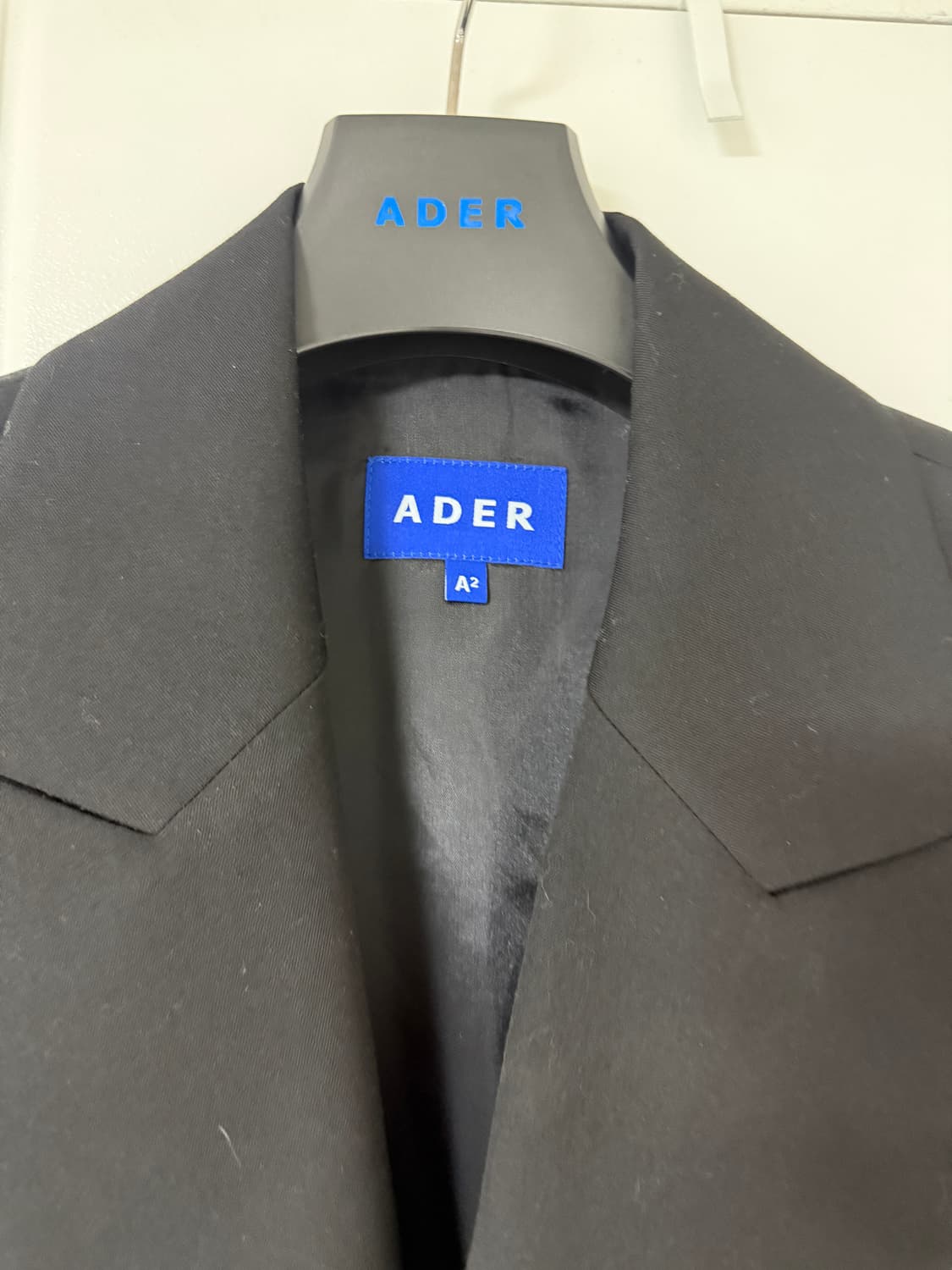 아더에러 페인팅 코트(풀패키지) 상품이미지3