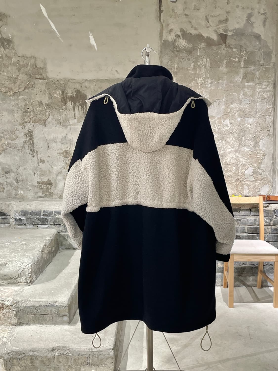 소이 스튜디오 블랙 익스클루시브 울 가이드 파카 상품이미지6