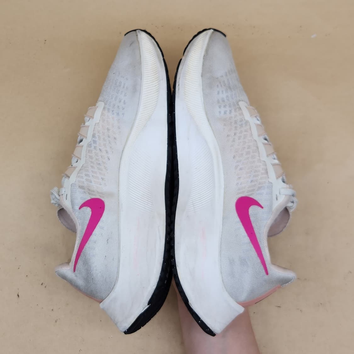 나이키 에어줌 페가수스37 여성런닝화245 상품이미지5