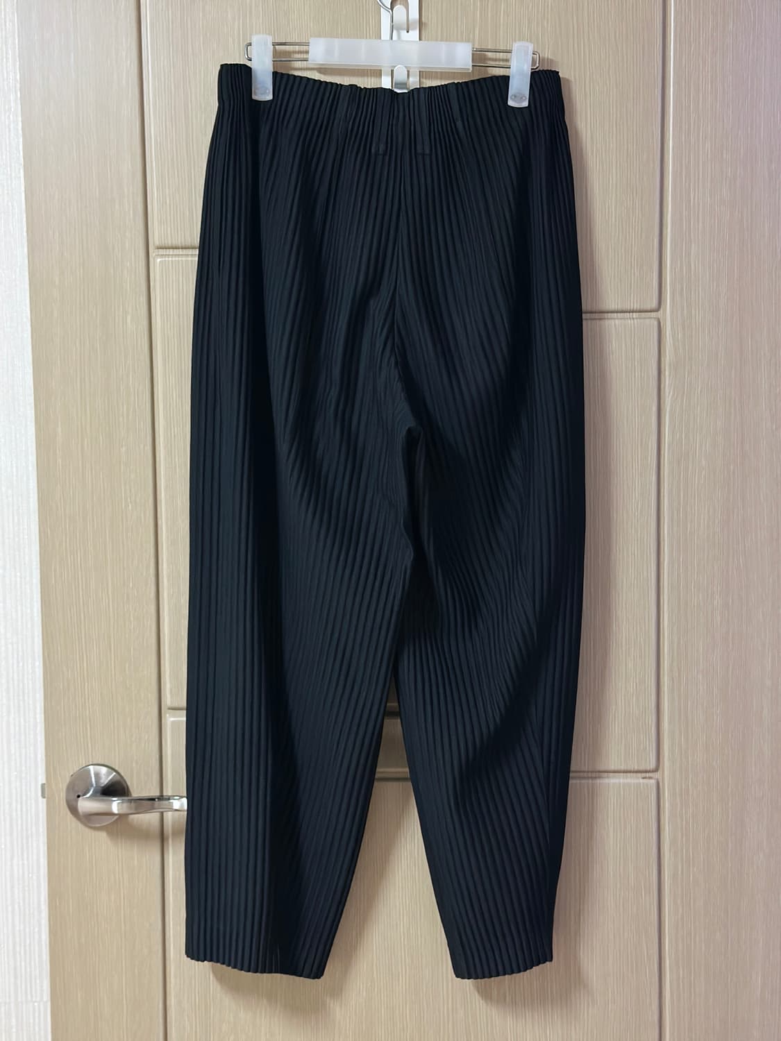 옴므플리세 와이드 테이퍼드 팬츠 상품이미지2