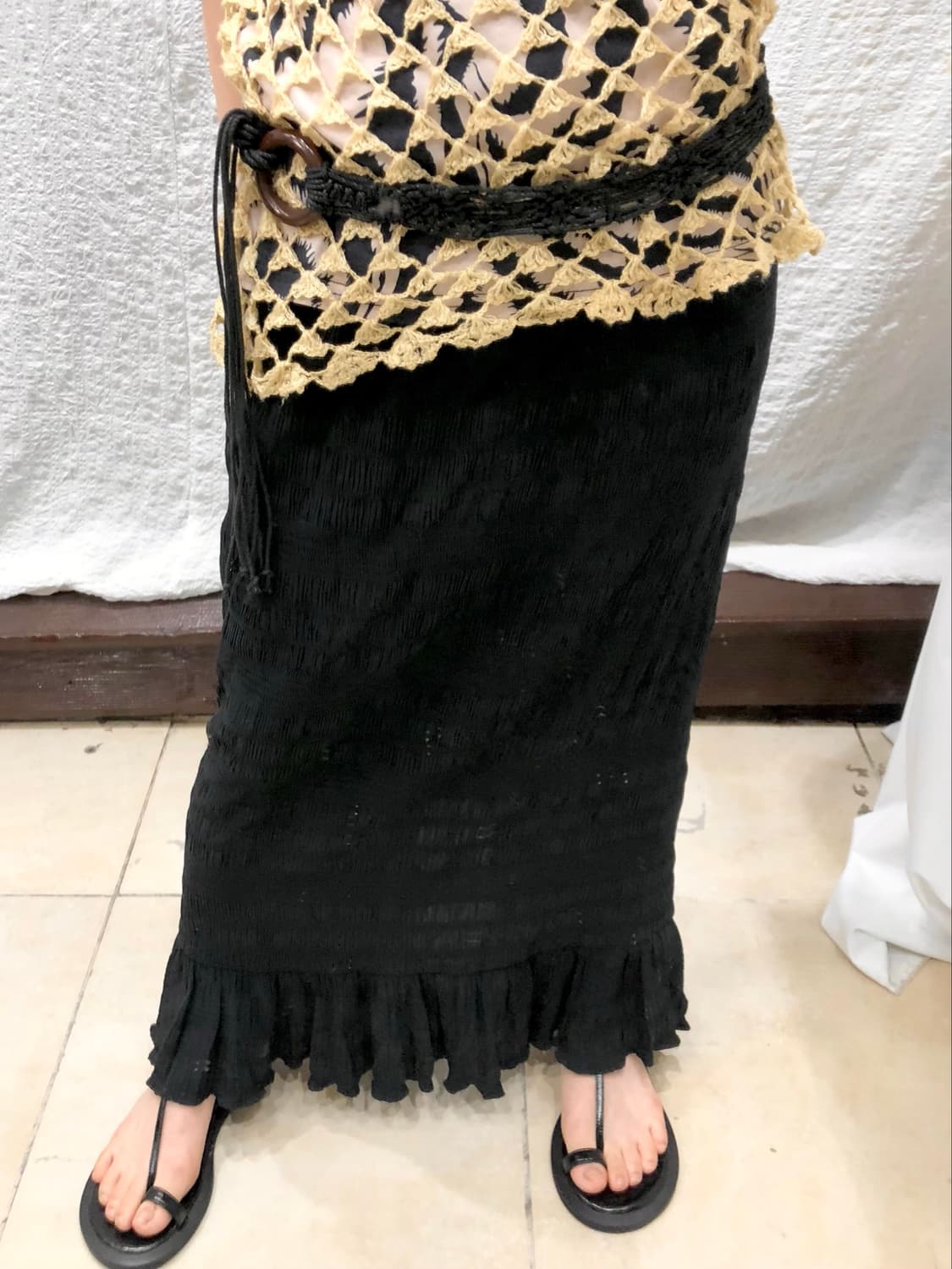 Black frill wrinkle long skirt 상품이미지4