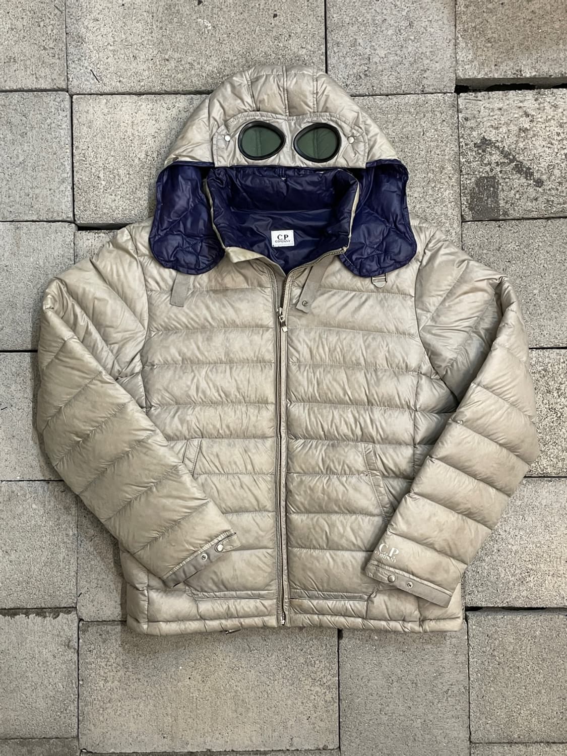 씨피 컴퍼니 고글 경량 패딩 상품이미지2