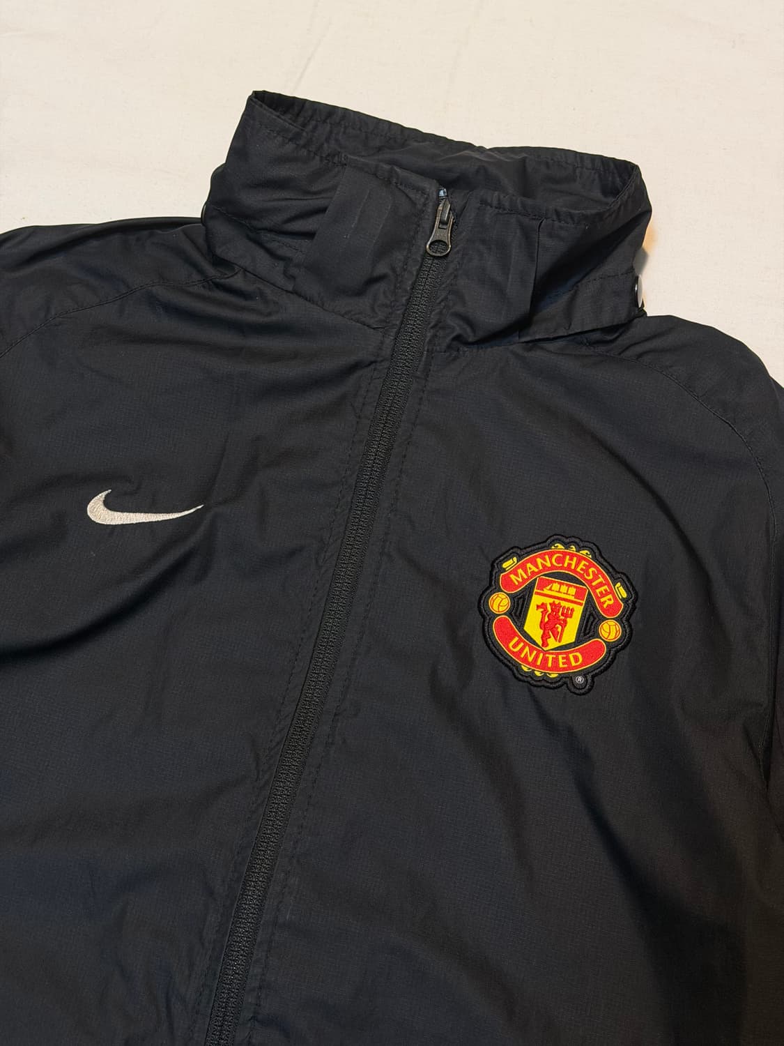 나이키 11-12 맨유 스톰핏 패커블 바람막이 블랙 상품이미지2