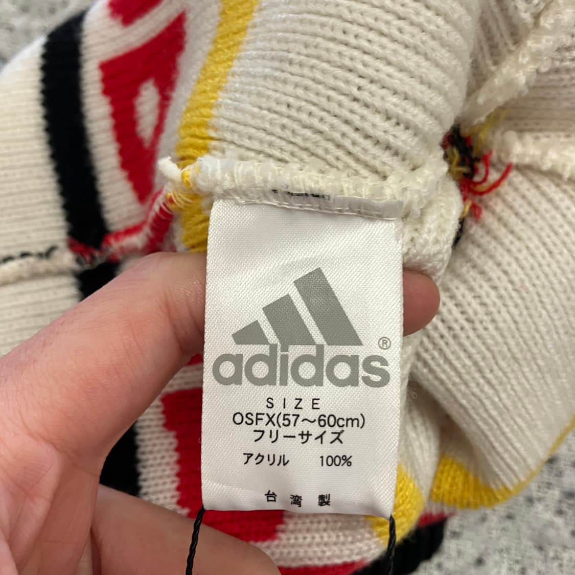 N223 아디다스 폼폼 방울비니 상품이미지2