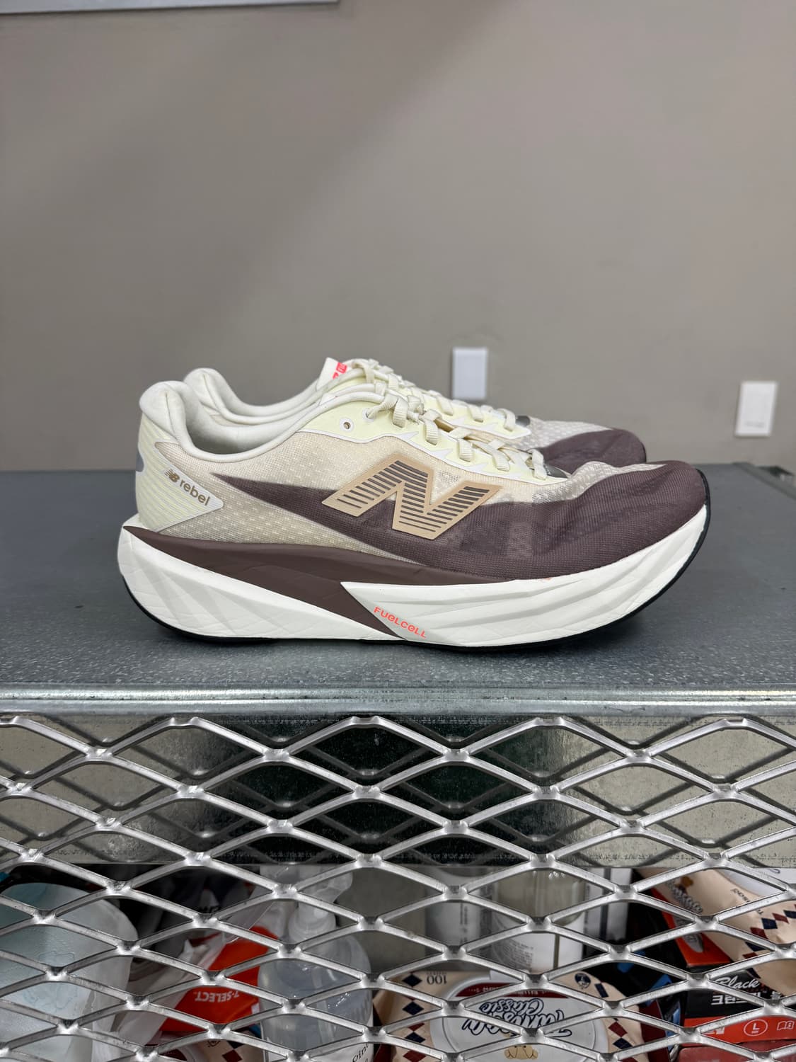 뉴발란스 퓨어셀 레벨 v5 앙고라 290 상품이미지4