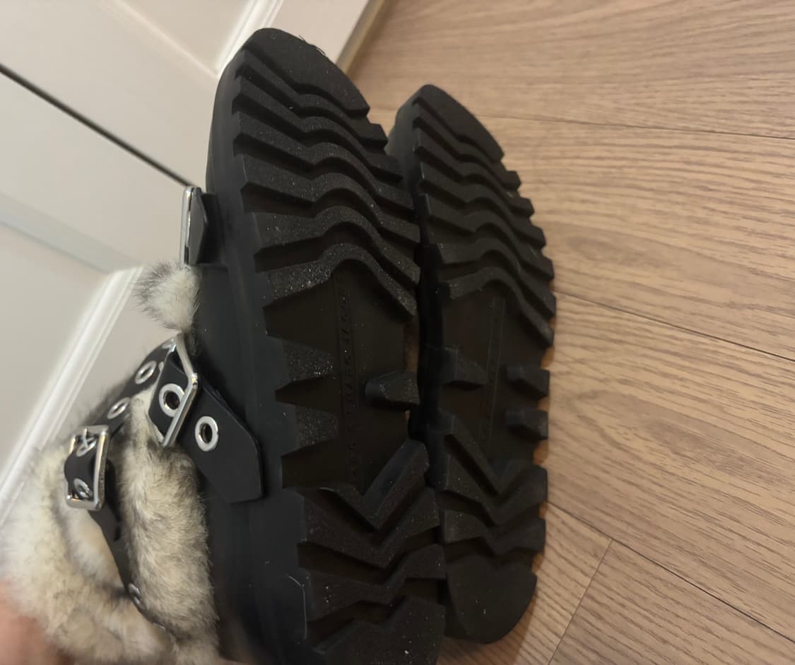 새상품급 마크바이제이콥스 래빗퍼 가죽 시어링 털부츠 36 (230.235 상품이미지6