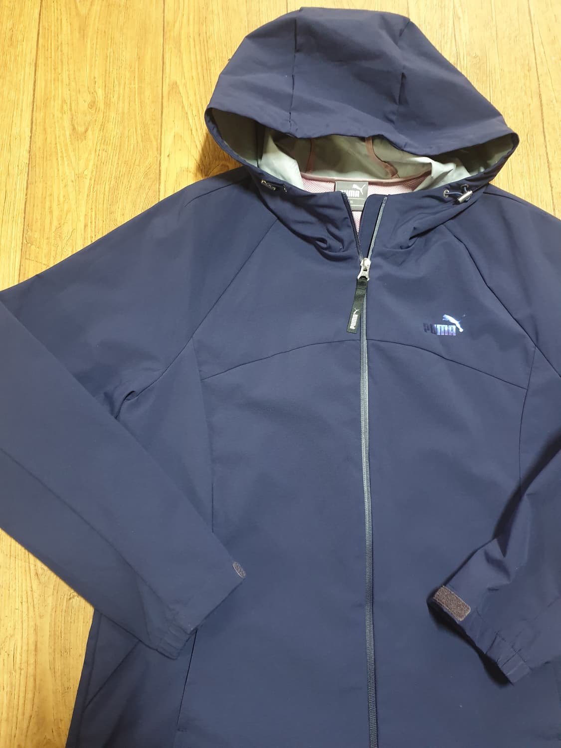 1167 푸마 아우터 바람막이 100 사이즈입니다 상품이미지4