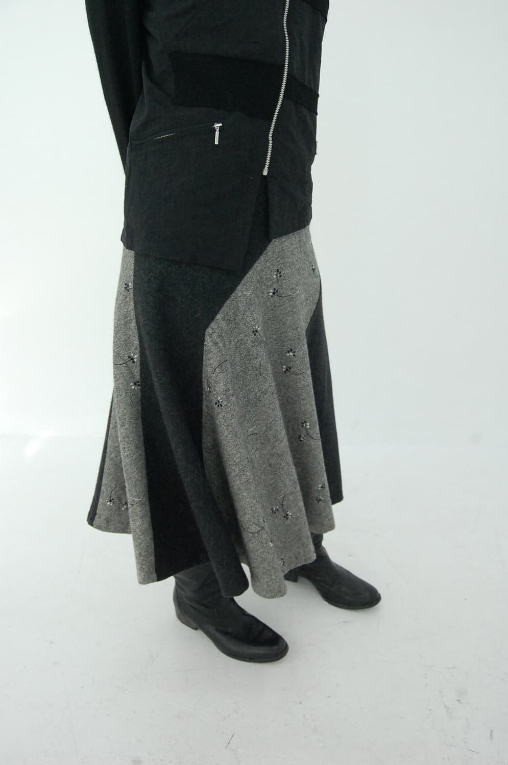 Place pause wool embroidery skirt 상품이미지1