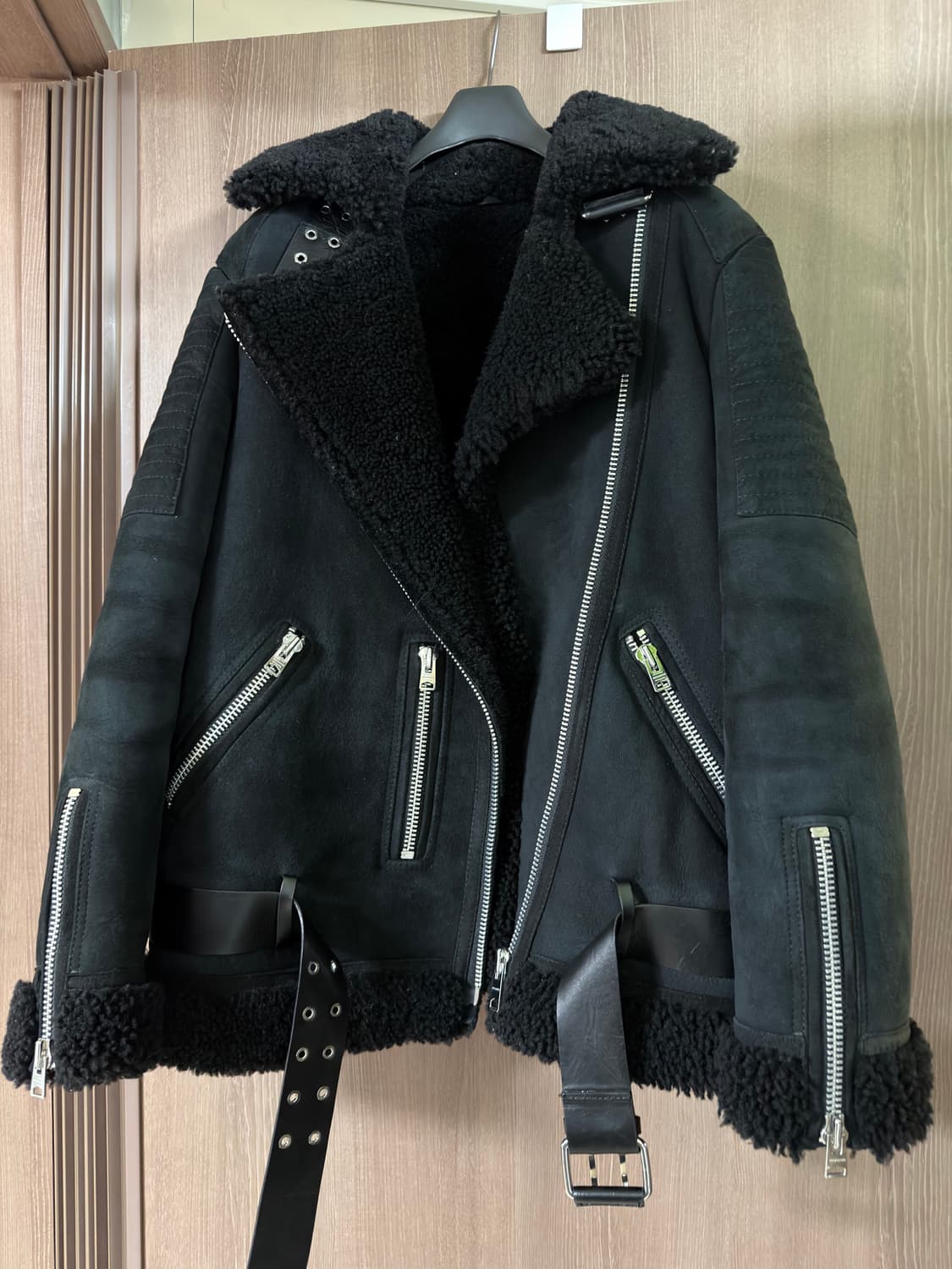 올세인츠 GARRIX 무스탕 상품이미지3