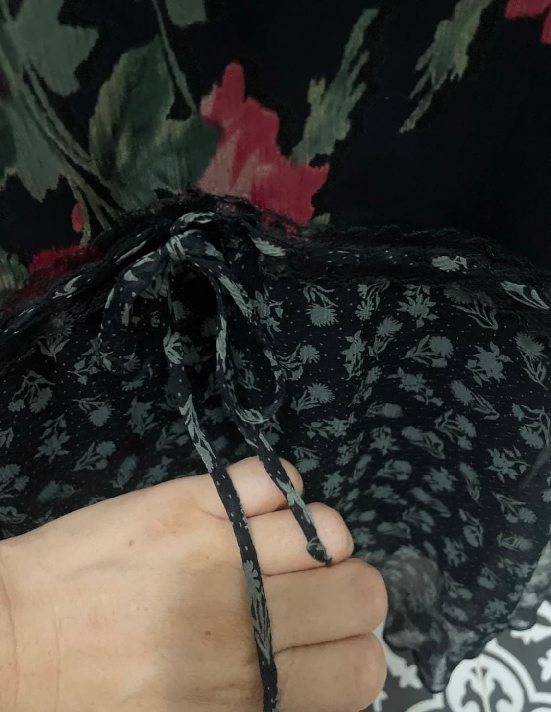 Betsey Johnson 플라워 쉬폰 원피스 (사이즈 2) 상품이미지9