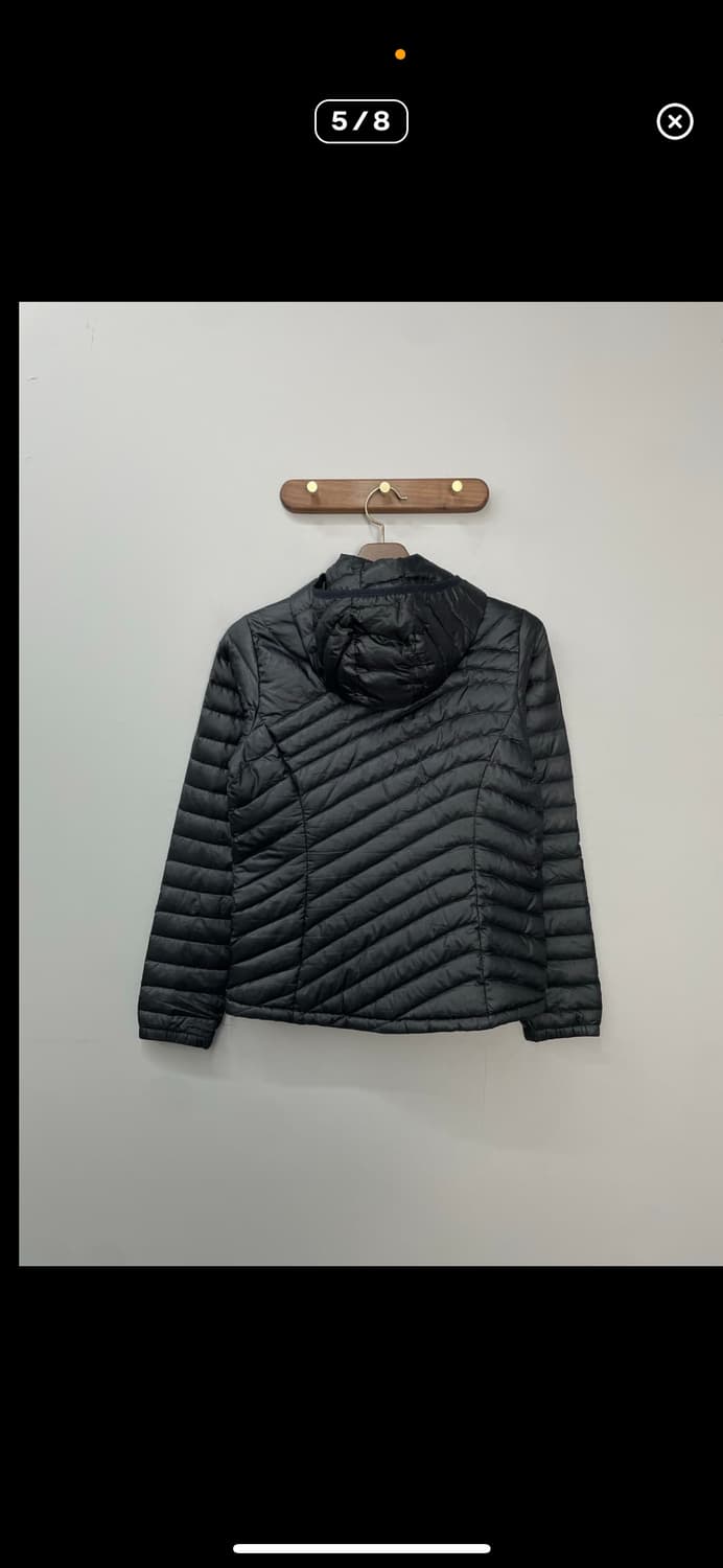 마운틴 하드웨어 블랙 경량 다운 패딩 A2765 상품이미지5