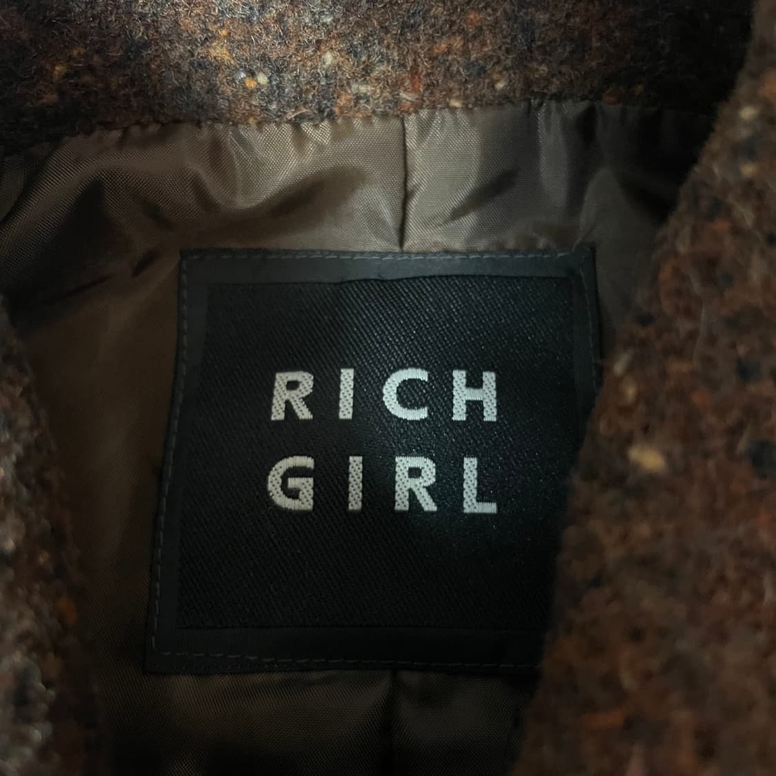 리치걸 울 혼방 브라운 히든버튼 코트 상품이미지4