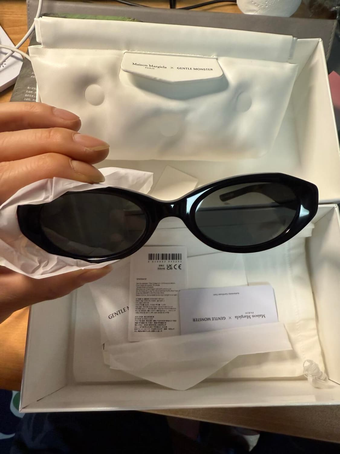 젠틀 몬스터 x 메종 마르지엘라 MM204 블랙 그레이 상품이미지2