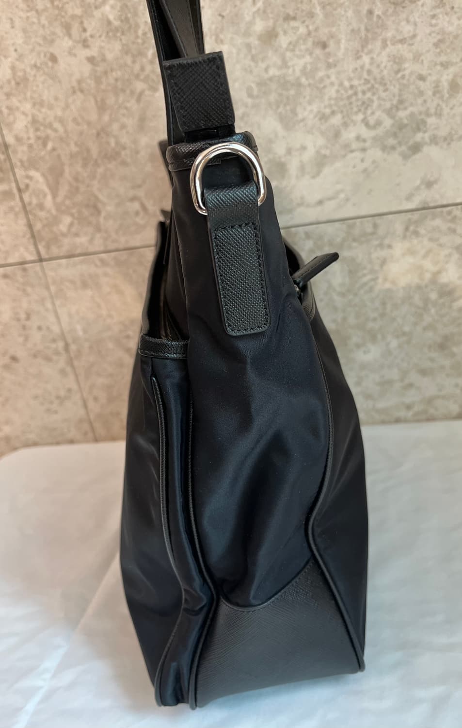 프라다 블랙 나일론 토트백 정품 상품이미지4