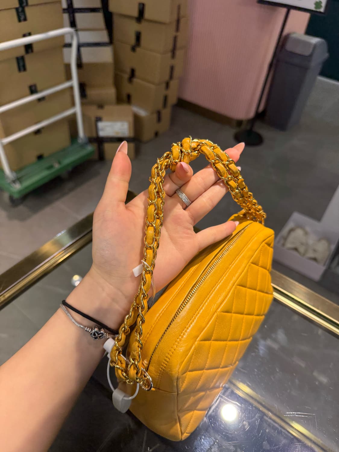 샤넬 빈티지 매듭 숄더백 상품이미지6