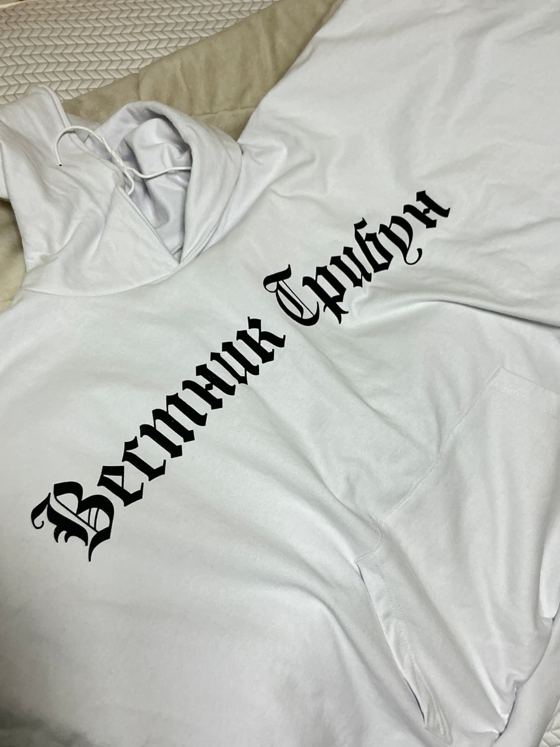 칸예 이지 고샤 후드티 상품이미지1