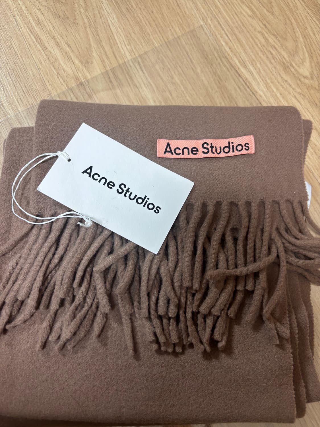 아크네 기본 머플러 일본 백화점 구입  상품이미지1