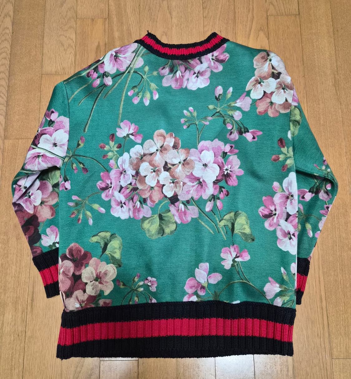 (정품) 구찌 블룸 플라워 맨투맨 M (명품 여자 남자 티셔츠) 상품이미지3