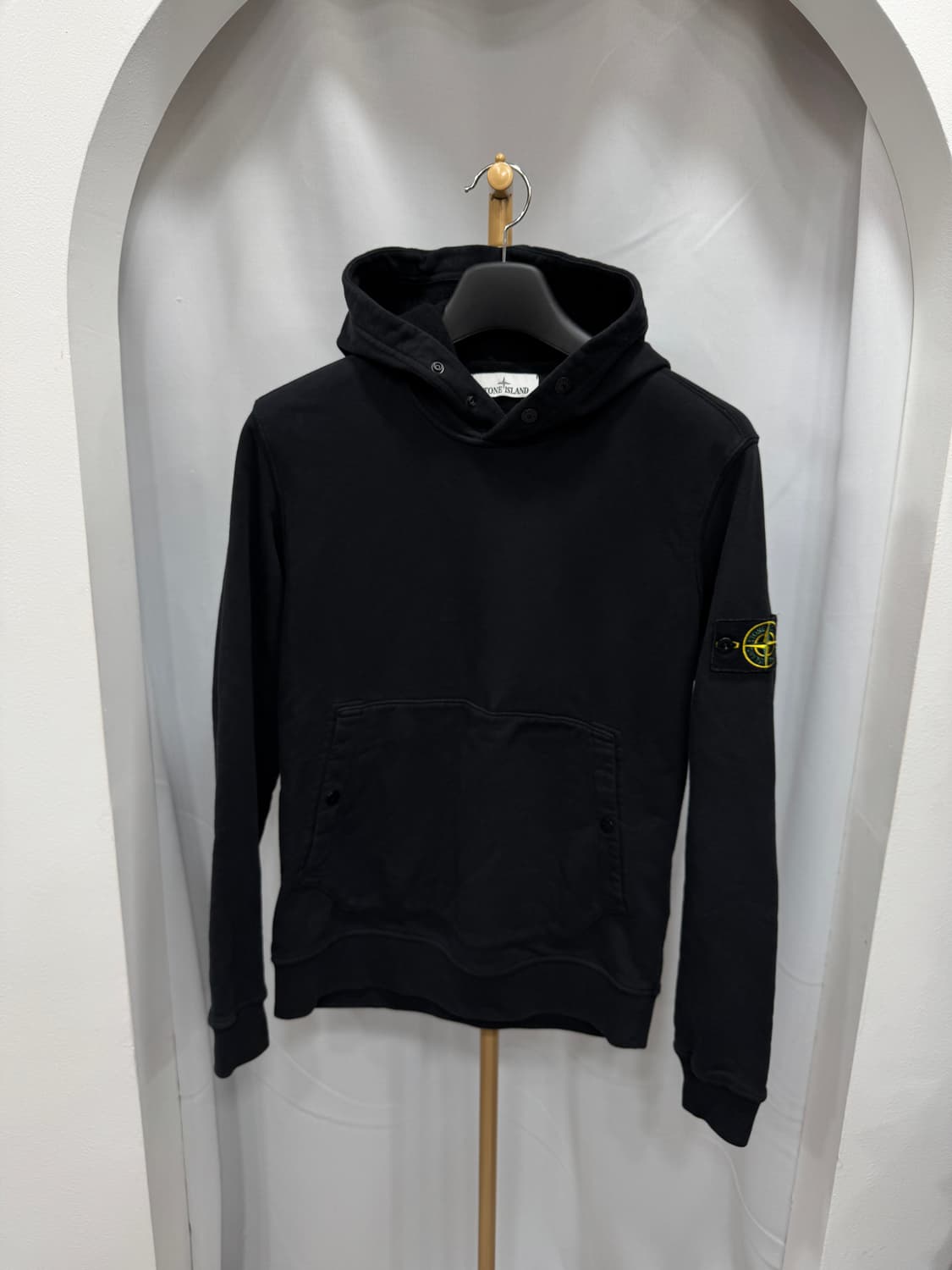 스톤아일랜드 버튼 후드티 M  상품이미지1