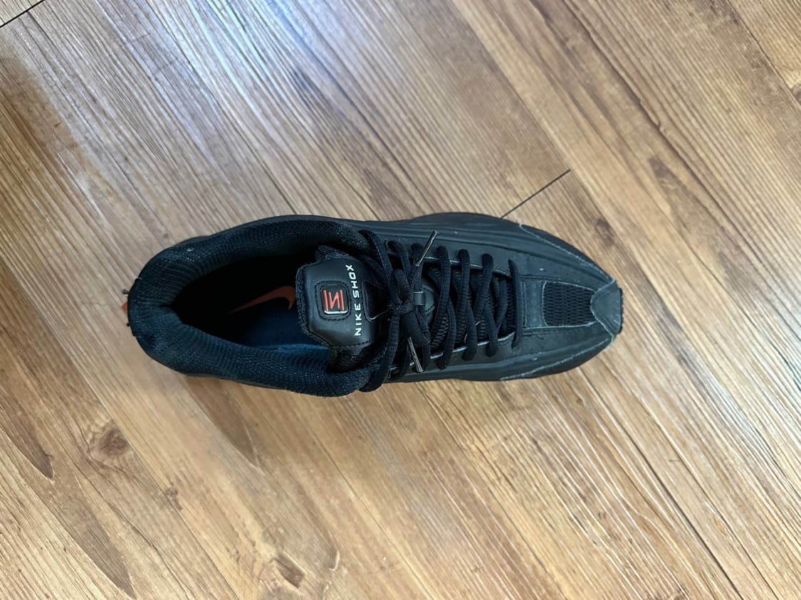 나이키 샥스 R4 280 상품이미지3