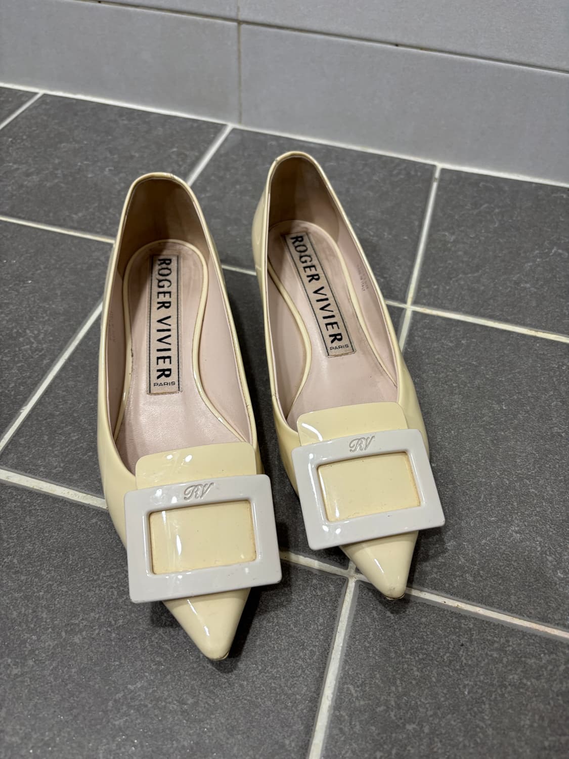 정품) 로저비비에 플랫슈즈 상품이미지1