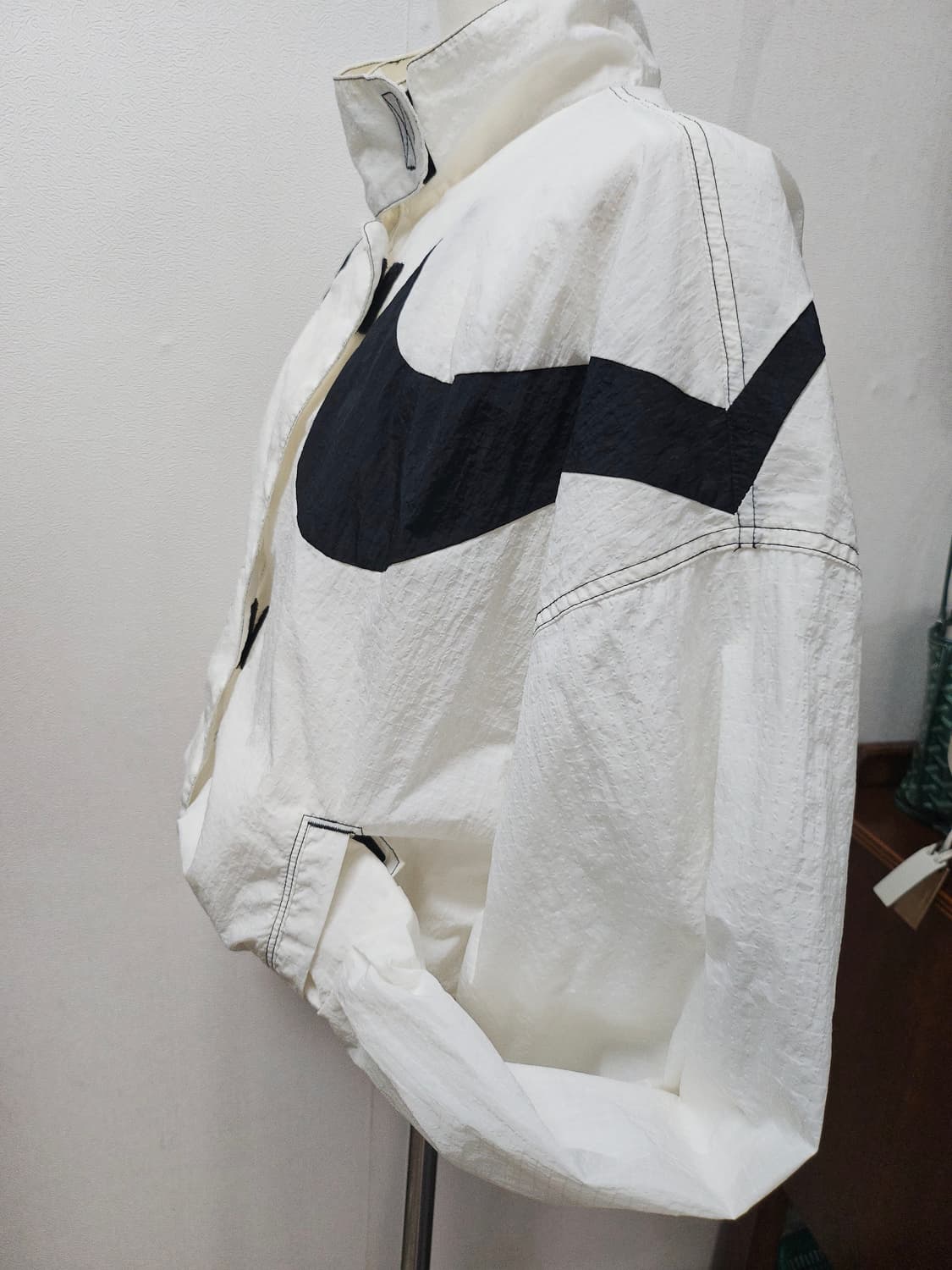 나이키 리펠 우븐 스우시바람막이  90  L 상품이미지3