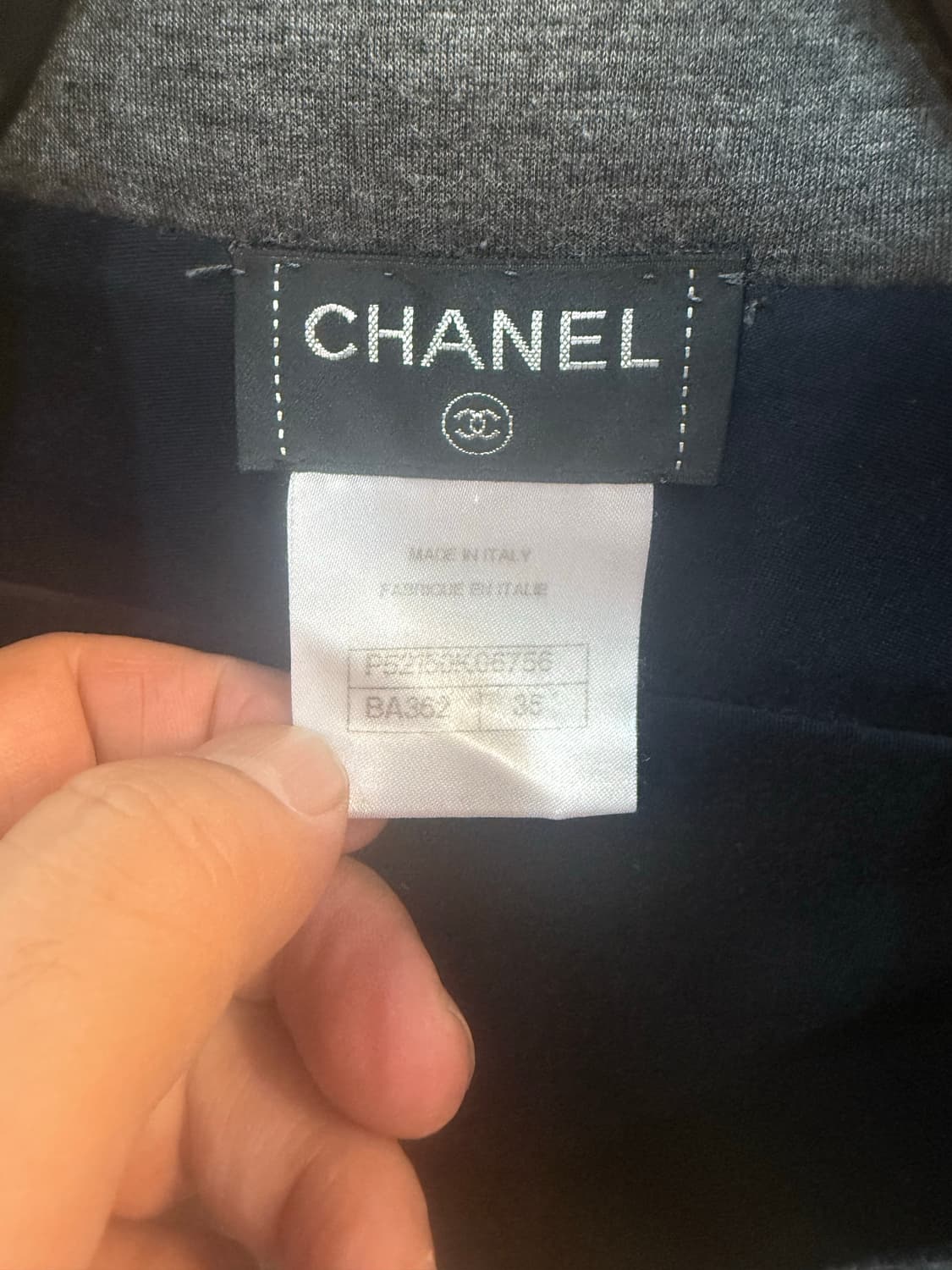 36/55-66 정품 샤넬 까멜리아 자켓 팝니다 상품이미지2