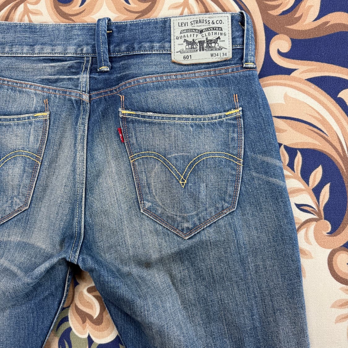 (34)리바이스 Levis 601 워싱 데님팬츠 상품이미지2