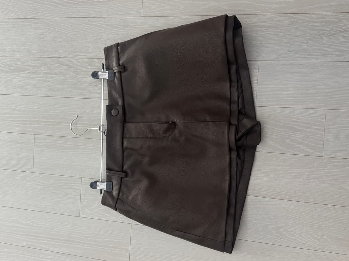 Era 레더팬츠스커트 브라운 상품이미지3