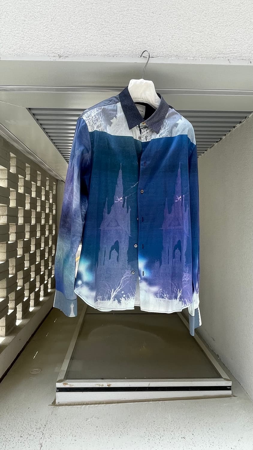 [PAUL SMITH] Gothic Castle Graphic Print 상품이미지1
