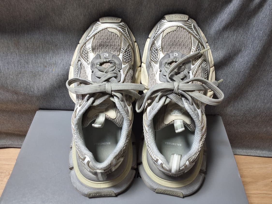 발렌시아가 3xl 스니커즈 에그쉘 42 상품이미지4