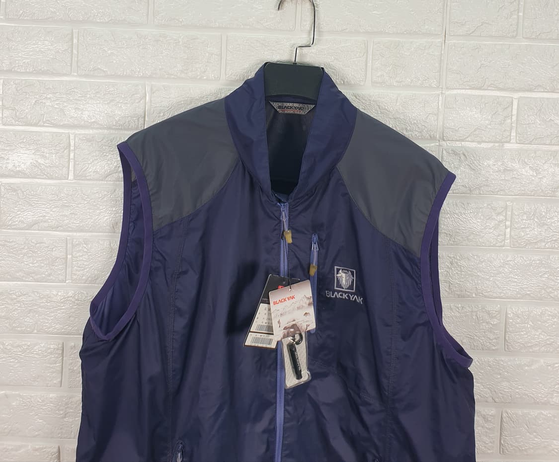[110]블랙야크 경량 등산 조끼 (새상품) 상품이미지4