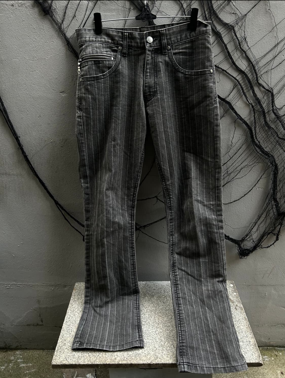 2000s JPN vtg 락시크 그레이 스트라이프 팬츠 상품이미지2