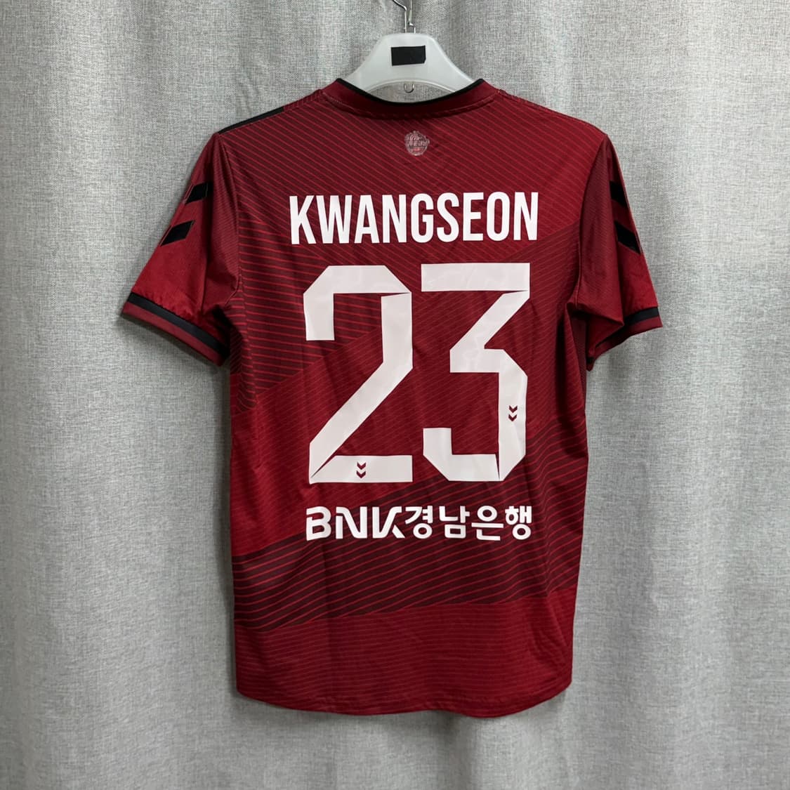 험멜 2021 경남 FC 홈 반팔 축구유니폼 (23번 김광선) 상품이미지1