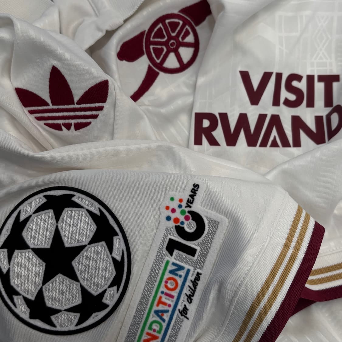 새상품 아디다스 25 26 아스날 써드 라이스 유니폼 상품이미지4