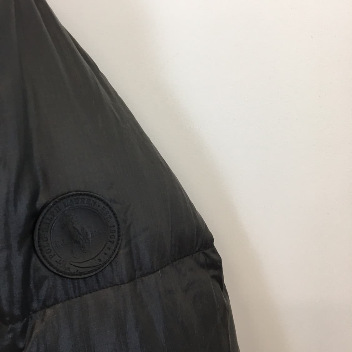 폴로 랄프로렌 유광 다운 푸퍼패딩 M  상품이미지2