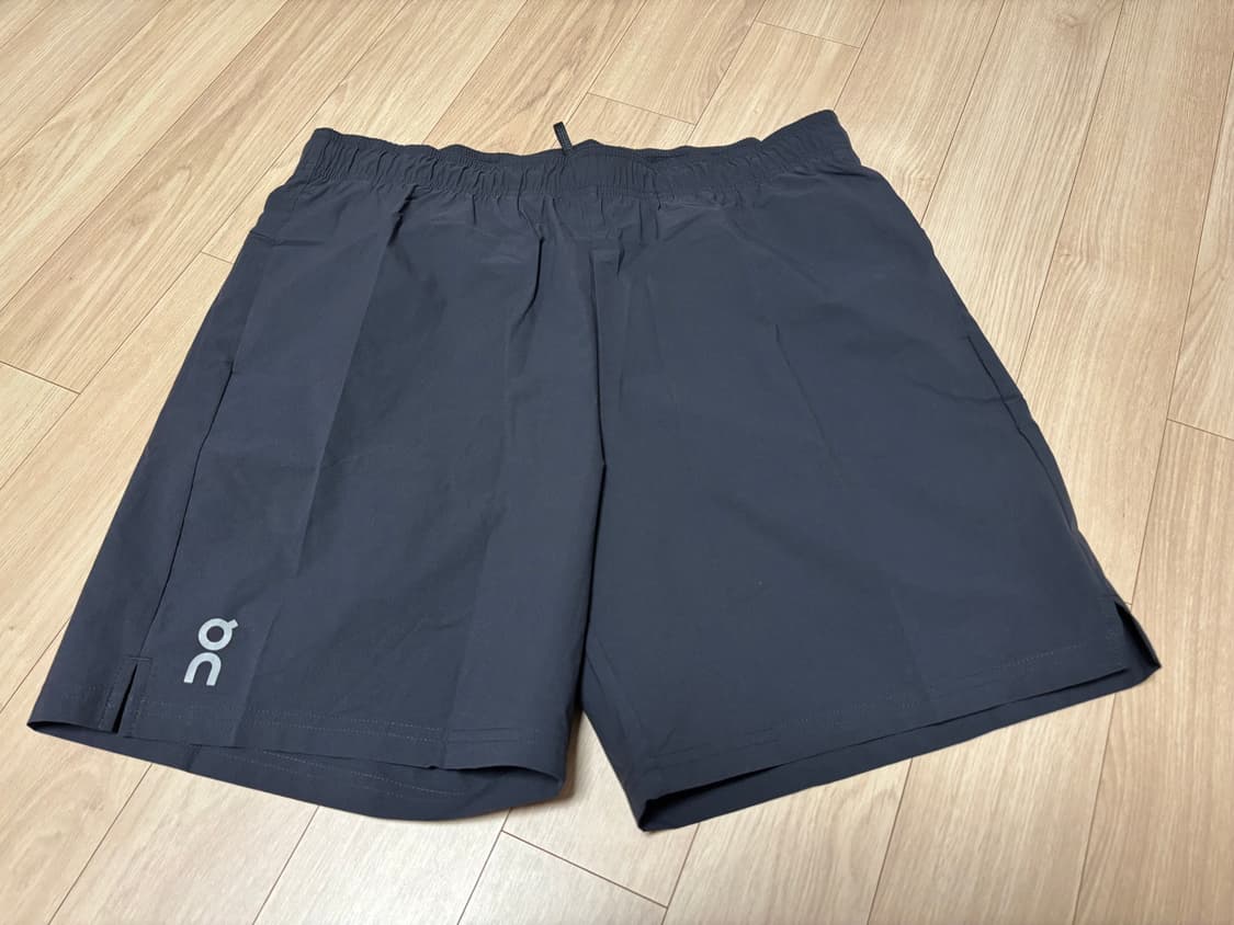 온러닝 코어 쇼츠 7인치 블랙 M 상품이미지1