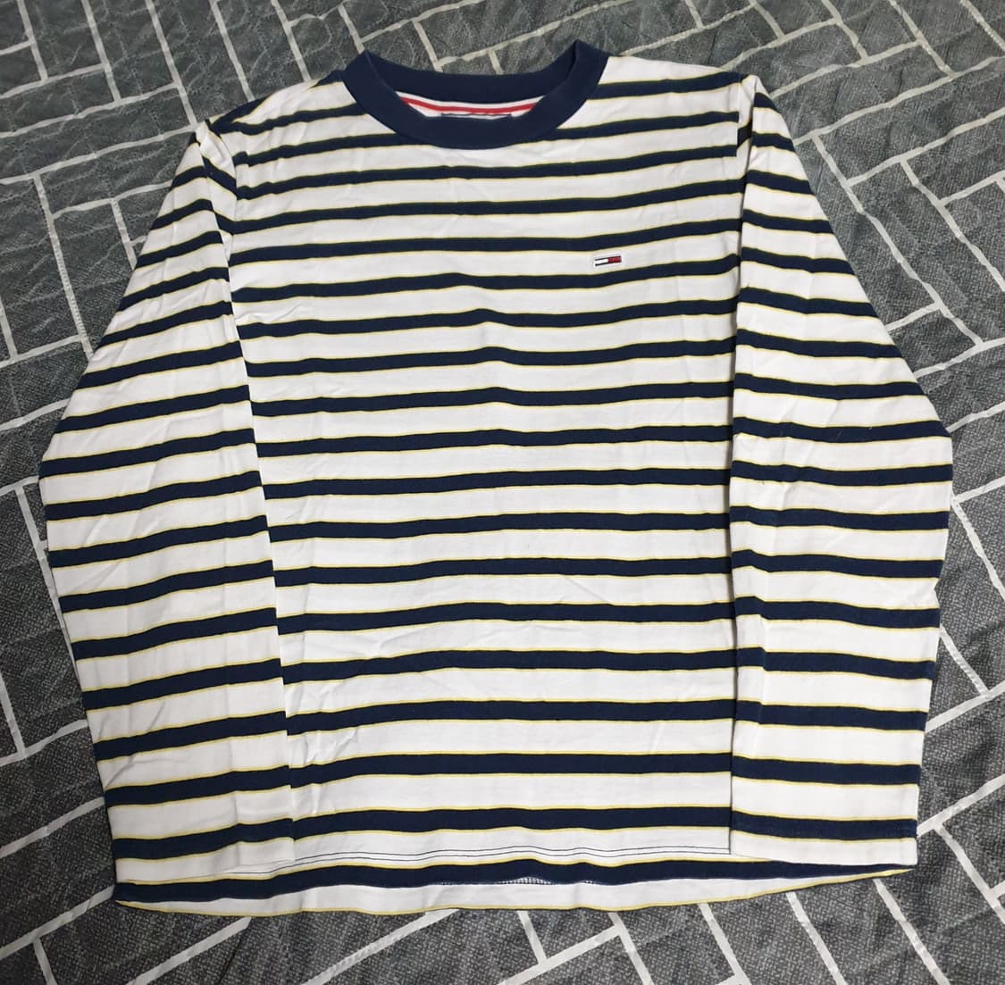 타미진스 스몰로고 스트라이프 긴팔티 (XS) 상품이미지1