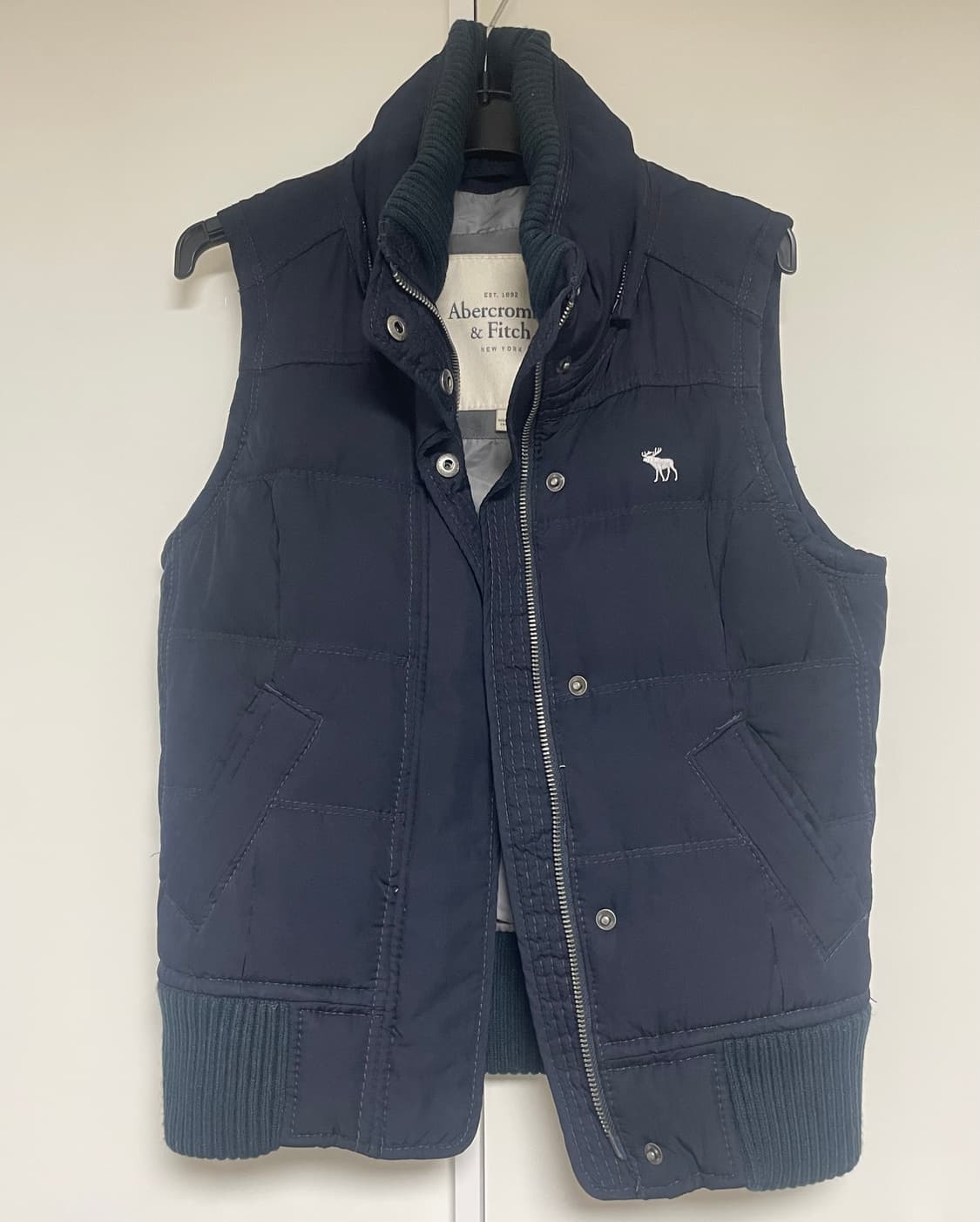 아베크롬비 패딩조끼 판매합니다 (S) 상품이미지2
