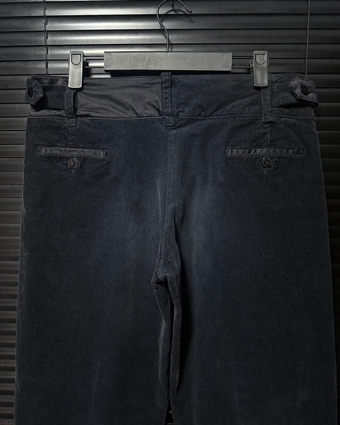 엠포리오 아르마니 골덴 코듀로이 블랙 검정 32 와이드 슬랙스 명품 바지 상품이미지3