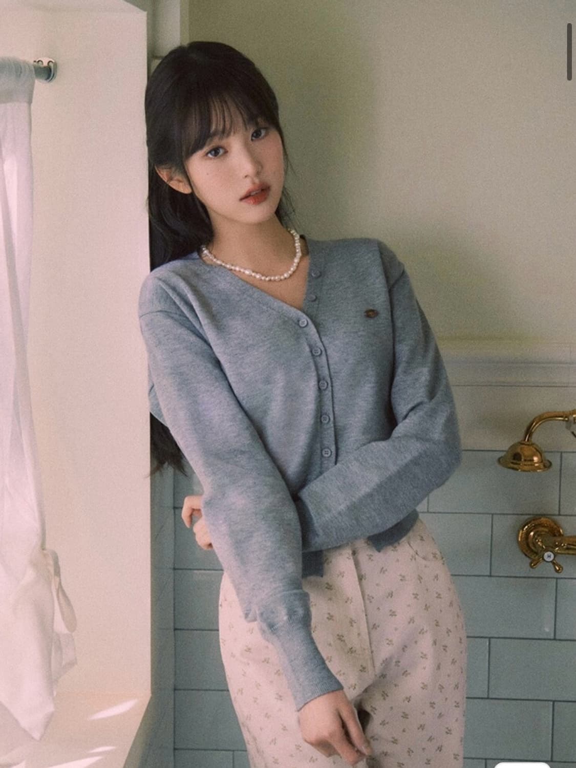 로라로라 rolarola 브이넥 베이직 가디건 그레이 상품이미지1