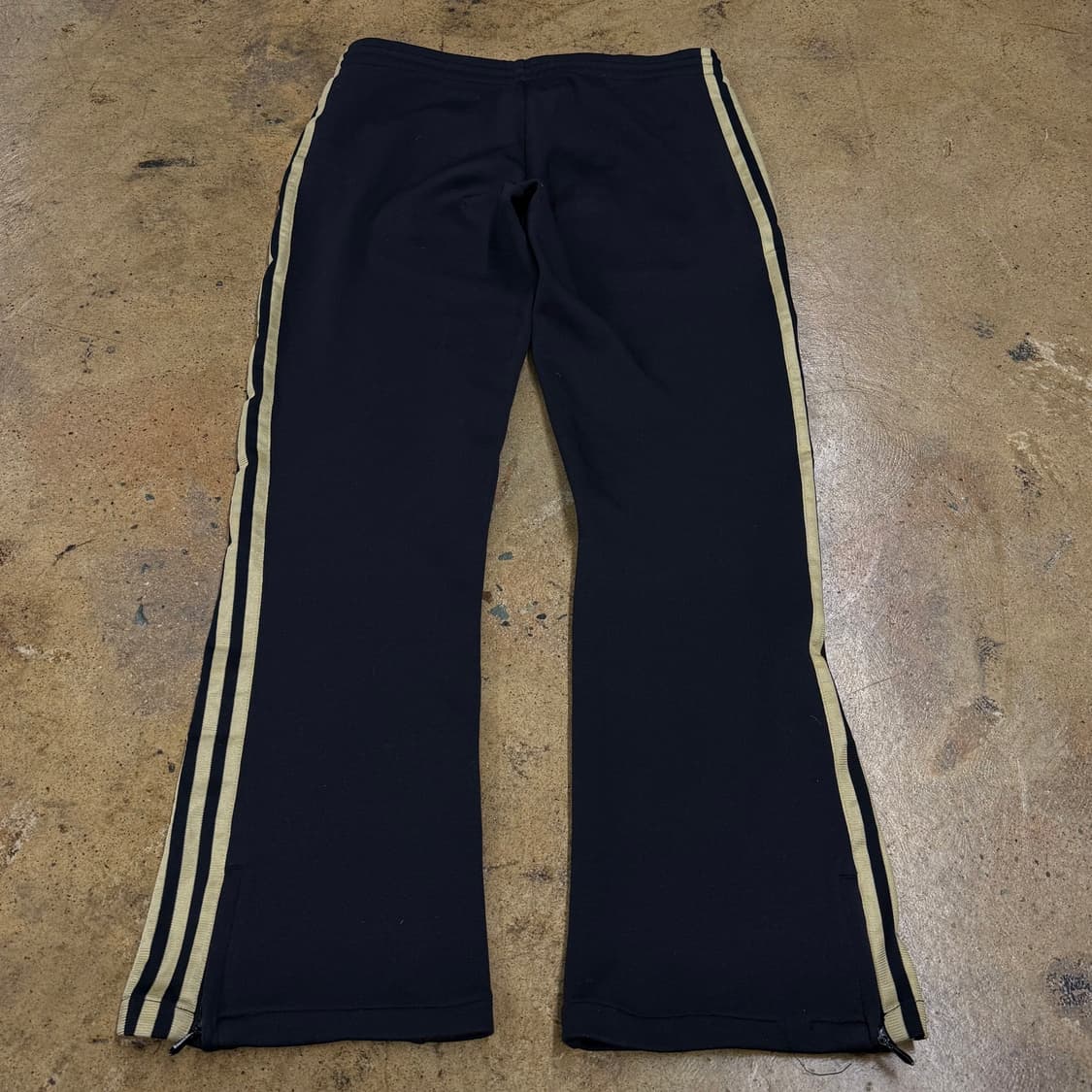 [정품/85] 아디다스 삼선 트랙 바지 블랙 골드 검골 b10 상품이미지3