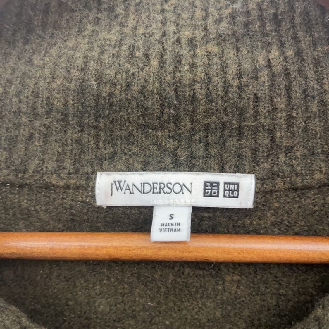 유니클로 X JW앤더슨 수플레얀 반집업 울혼방 니트 S C08881 상품이미지5