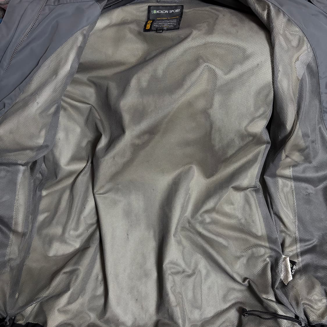 코오롱 스포츠 고어텍스 바람막이 110 상품이미지3