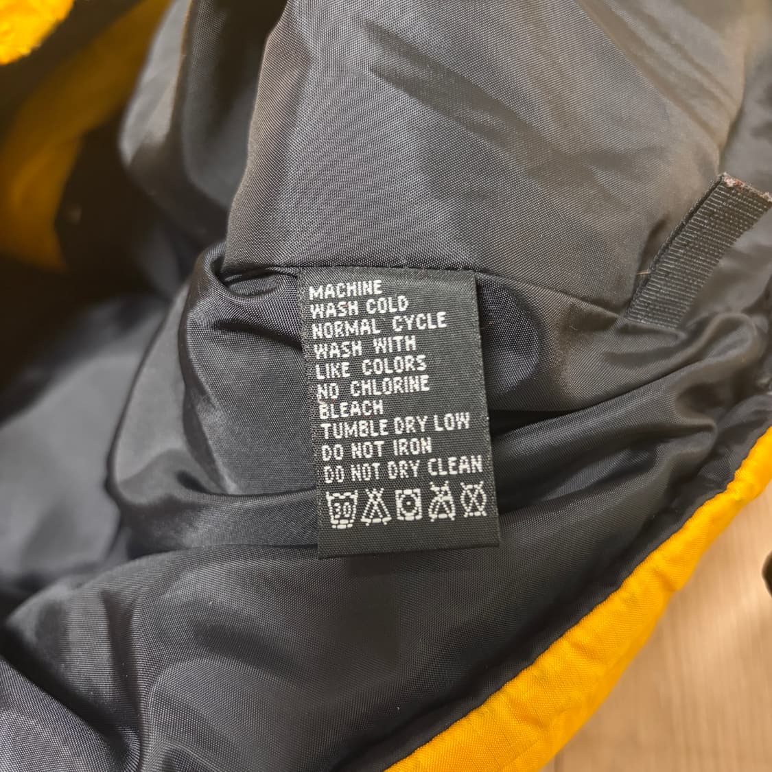 폴로 진스 컴퍼니 90s 올드스쿨 옐로우 패딩(실측 M) 상품이미지4