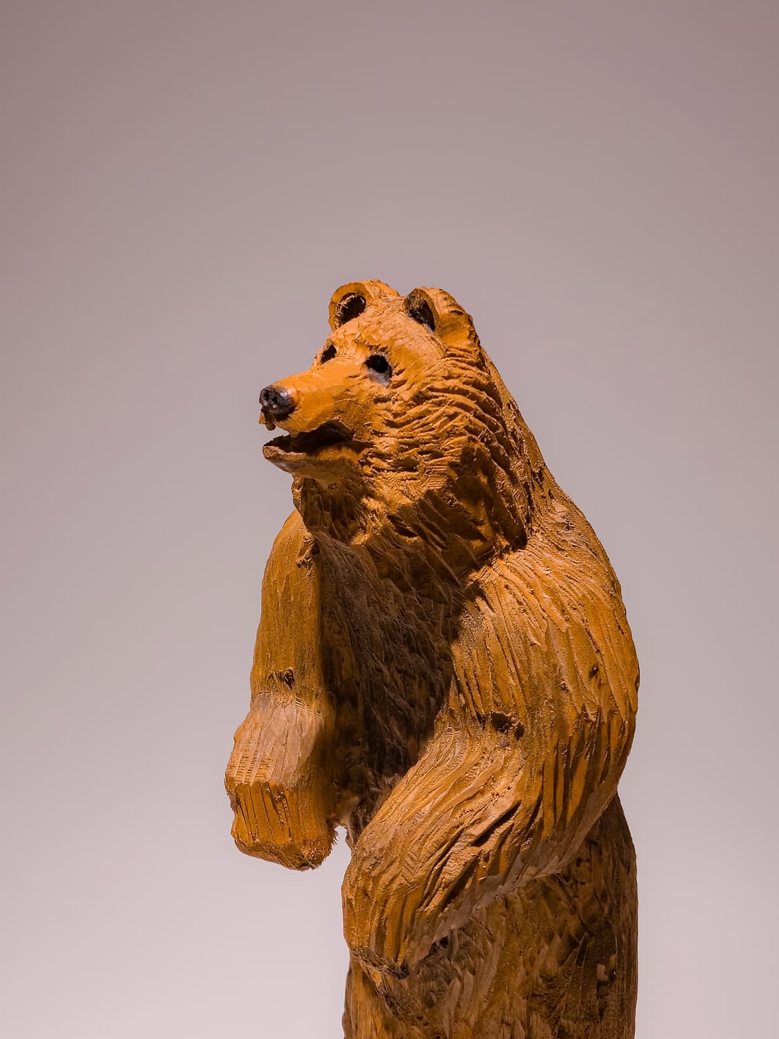 Hand-carved Wooden Standing Bear 상품이미지4